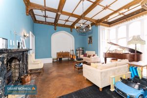 Sitting Room- click for photo gallery